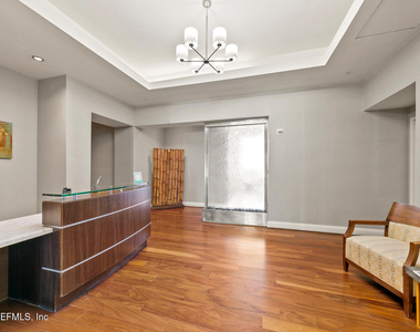 1431 Riverplace Boulevard - Photo Thumbnail 38
