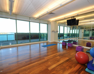 1431 Riverplace Boulevard - Photo Thumbnail 33