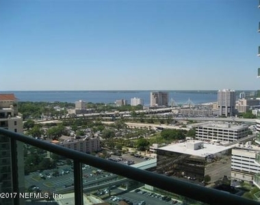 1431 Riverplace Boulevard - Photo Thumbnail 18
