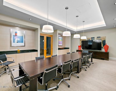 1431 Riverplace Boulevard - Photo Thumbnail 60