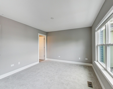 20 Webster Avenue - Photo Thumbnail 12