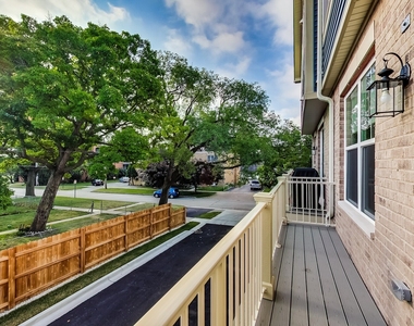 20 Webster Avenue - Photo Thumbnail 24