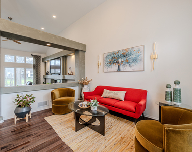 2805 Clara Avenue - Photo Thumbnail 3