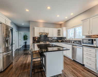 2805 Clara Avenue - Photo Thumbnail 14