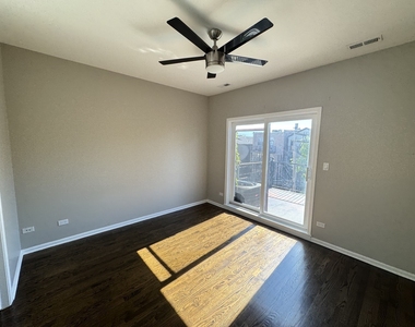 6332 S Ingleside Avenue - Photo Thumbnail 14