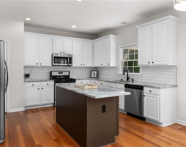 1858 Fox Chapel Drive Se - Photo Thumbnail 9