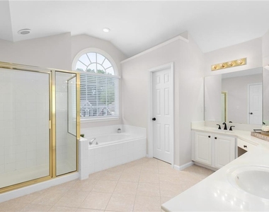 1858 Fox Chapel Drive Se - Photo Thumbnail 25