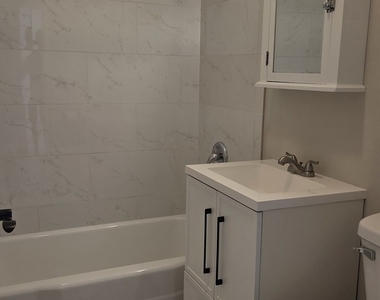 553 W Park Avenue - Photo Thumbnail 12