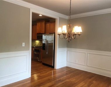 10240 Billings Pointe - Photo Thumbnail 15