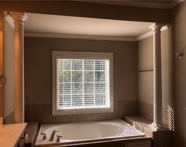 10240 Billings Pointe - Photo Thumbnail 49