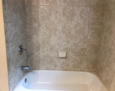 10240 Billings Pointe - Photo Thumbnail 25