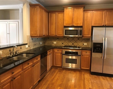 10240 Billings Pointe - Photo Thumbnail 8
