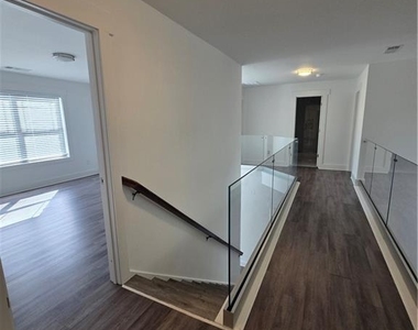 1404 Slate Bend Drive - Photo Thumbnail 22