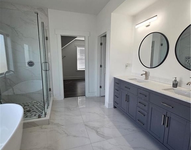 1404 Slate Bend Drive - Photo Thumbnail 17