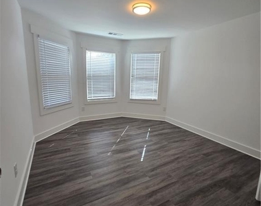 1404 Slate Bend Drive - Photo Thumbnail 18