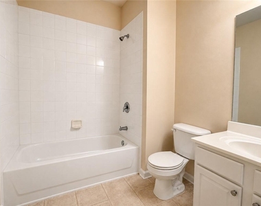 6065 Cameron Pointe - Photo Thumbnail 17