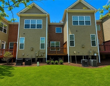 6065 Cameron Pointe - Photo Thumbnail 21
