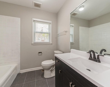 856 E Capri Drive - Photo Thumbnail 11