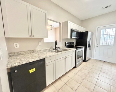 1050 Wheel House Lane - Photo Thumbnail 3