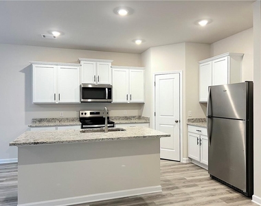4141 Oakwood Ter Court - Photo Thumbnail 6