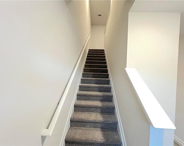 4141 Oakwood Ter Court - Photo Thumbnail 14