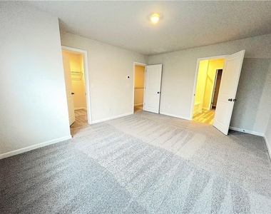 4141 Oakwood Ter Court - Photo Thumbnail 17