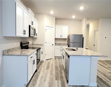 4141 Oakwood Ter Court - Photo Thumbnail 8