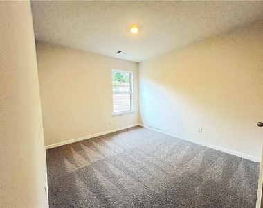 4141 Oakwood Ter Court - Photo Thumbnail 24