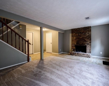 2887 Royal Path Court - Photo Thumbnail 22