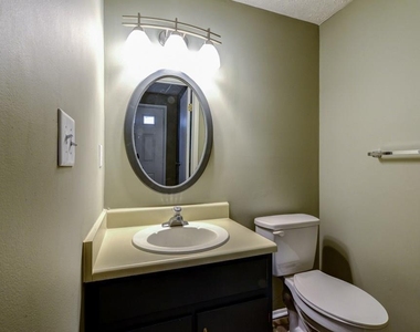 2887 Royal Path Court - Photo Thumbnail 5