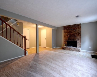 2887 Royal Path Court - Photo Thumbnail 21