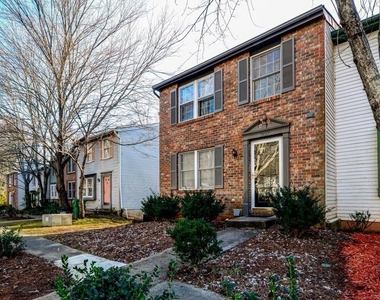 2887 Royal Path Court - Photo Thumbnail 1