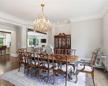5965 Riverside Drive - Photo Thumbnail 15