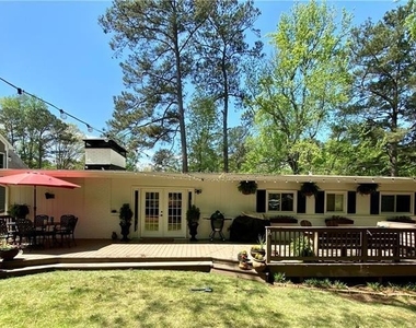 2841 Cravenridge Drive Ne - Photo Thumbnail 1