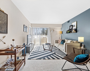 1511 Westminster Drive - Photo Thumbnail 15
