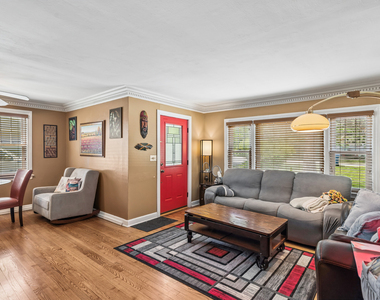 32959 N Sears Boulevard - Photo Thumbnail 3