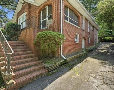 1513 Melrose Drive Sw - Photo Thumbnail 2