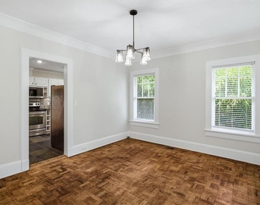 1513 Melrose Drive Sw - Photo Thumbnail 8