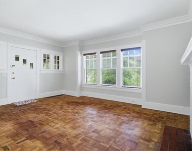 1513 Melrose Drive Sw - Photo Thumbnail 6