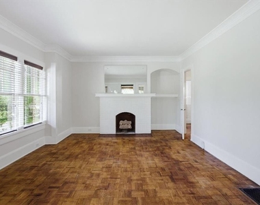 1513 Melrose Drive Sw - Photo Thumbnail 5