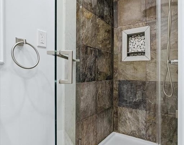 1513 Melrose Drive Sw - Photo Thumbnail 16