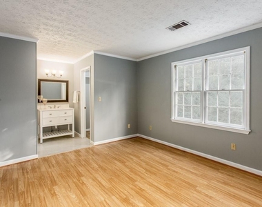 1405 Kennesaw Trace Nw - Photo Thumbnail 12