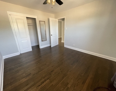 6106 N Damen Avenue - Photo Thumbnail 13