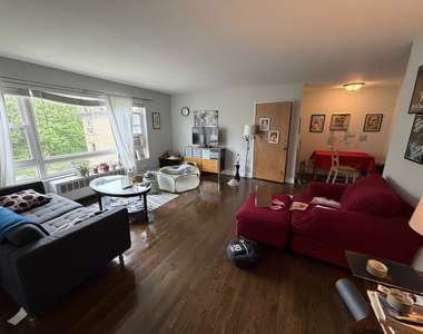 6106 N Damen Avenue - Photo Thumbnail 4