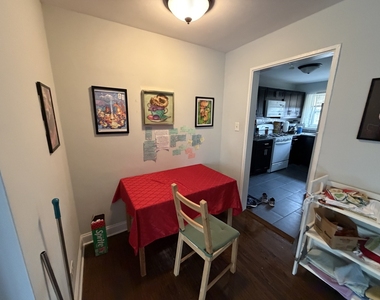 6106 N Damen Avenue - Photo Thumbnail 6
