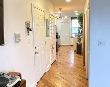 3914 W Cortland Street - Photo Thumbnail 11