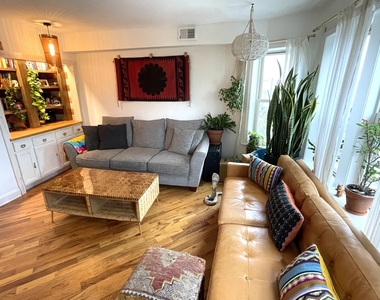 3914 W Cortland Street - Photo Thumbnail 1