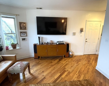 3914 W Cortland Street - Photo Thumbnail 3