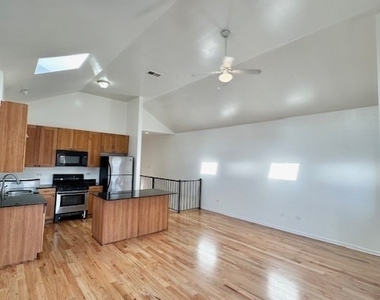 3000 W Flournoy Street - Photo Thumbnail 3