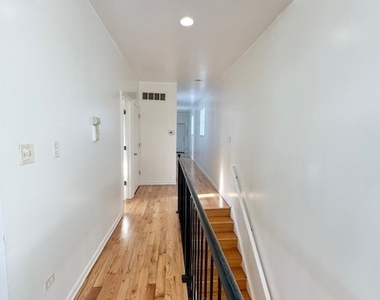 3000 W Flournoy Street - Photo Thumbnail 11